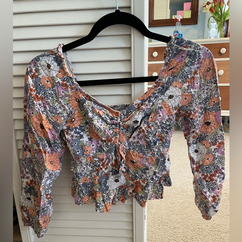 Floral top